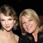 Taylor Swift revela que mãe está com tumor cerebral