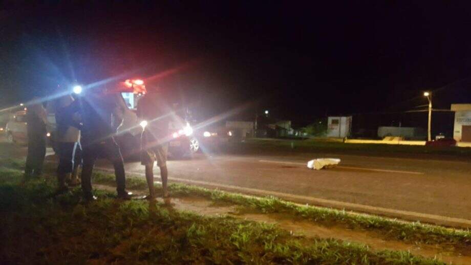 Homem morre atropelado por carro na BR-262 em Campo Grande