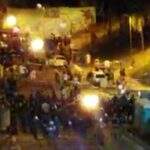 VÍDEO: Bombas de efeito moral dispersam foliões que queriam madrugar no Enterro dos Ossos