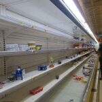 Clientes aproveitam descontos do Walmart para fechar loja em Campo Grande
