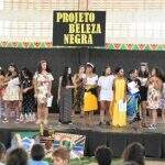 Como essa escola municipal está usando samba e cultura para valorizar a beleza negra