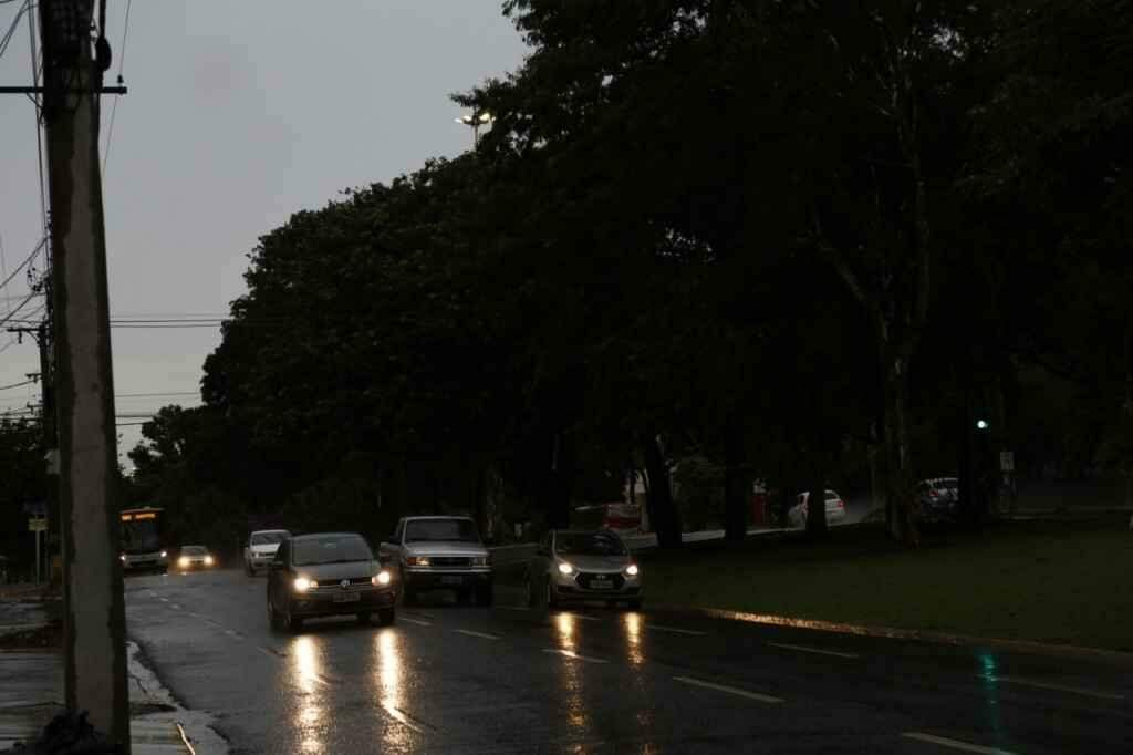 Aviso de tempestade é estendido até domingo em todo Mato Grosso do Sul