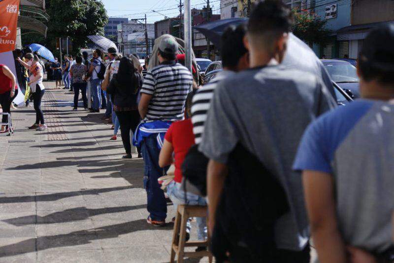 De babá a office-boy: Funtrab oferece 248 vagas de emprego em Campo Grande