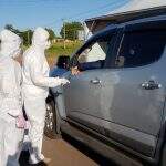 Com surtos de coronavírus no interior, carros ‘tomam banho’ para entrar em Campo Grande