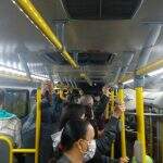Tudo igual: passageiros ainda enfrentam ônibus lotados durante pandemia em Campo Grande