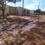 Após chuvas, moradores reclamam de lama no bairro Nova Campo Grande