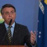 ‘Pergunta para o vírus’, diz Bolsonaro sobre prorrogação do auxílio