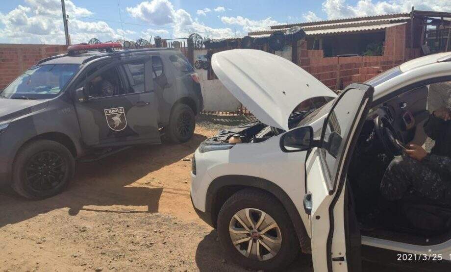 Homem é preso em Campo Grande com veículo furtado em Criciúma