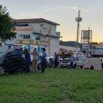 Acidente entre dois carros deixa trânsito lento na avenida Mato Grosso