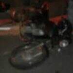 Bandido é derrubado por mulher ao tentar furtar moto e foge levando bolsa com R$ 1 mil