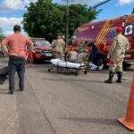 Motociclista fica em estado grave ao atingir carro que invadiu preferencial na Vila Adelina