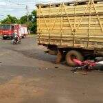 Militar do Exército é socorrido em estado grave após ser atropelado por caminhão