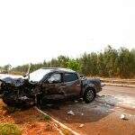 VÍDEO: dois morrem e três ficam feridos em colisão entre carro e caminhonete na BR-262