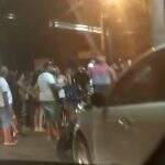 Vídeo: Leitora flagra aglomeração em barzinho em Campo Grande