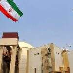 Estamos enriquecendo urânio além do limite previsto em acordo nuclear, diz Irã