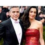 George e Amal Clooney oferecem aos fãs a chance de jantar com eles em sua casa no Lago Como