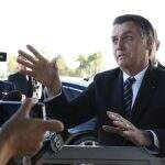 ‘Queiroz prestou depoimento por escrito e eximiu meu filho’, diz Bolsonaro