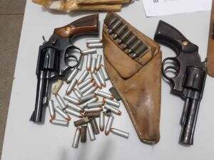 Duas armas apreendidas pela Polícia Civil. Foto: Divulgação