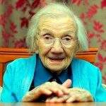 Aos 109 anos, Jessie afirma que para viver mais tempo o segredo é evitar os Homens
