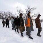 Mortos em avalanches no Afeganistão chegam a 200