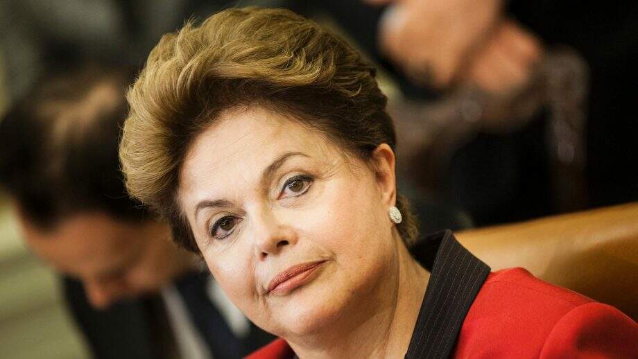 Moro reconhece autonomia da PF no governo Dilma e líderes petistas ironizam sua demissão