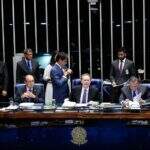 Renan vai buscar acordo com a Câmara para acelerar projetos da reforma política