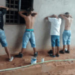 Quatro adolescentes são flagrados pichando próximo ao terminal Morenão