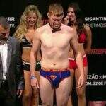 Pesagem do UFC tem gravatinha, cueca do Super-Homem e Patolino “ceifador”