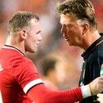Rooney se revolta com pressão por redução de salários: ‘Somos bodes expiatórios’