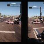 FLAGRA: motociclistas ficam feridos depois de colidirem ao parar em semáforo
