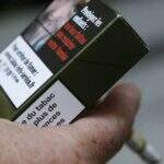 França impõe padronização de embalagens de tabaco