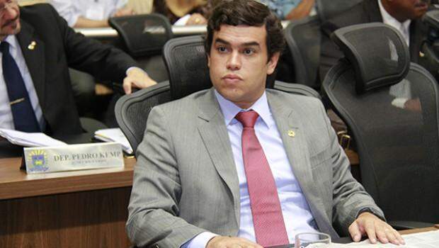 Deputado vai alegar perseguição de presidente para trocar PDT pelo PSDB