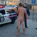 Homem pelado é preso no centro de Curitiba sob frio de 7º