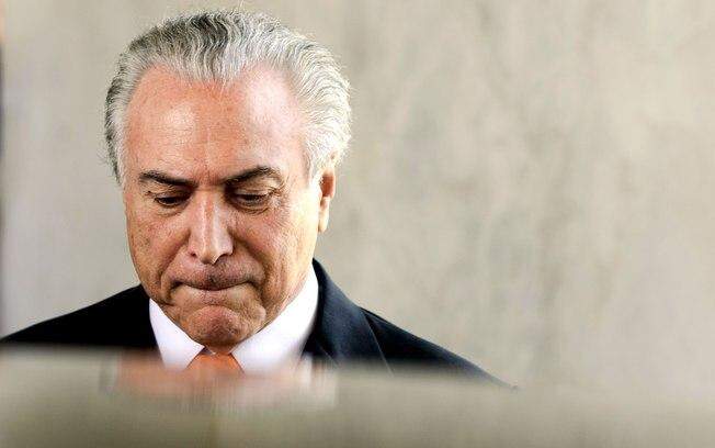 Mais da metade dos brasileiros considera que Temer seria pior ou igual a Dilma