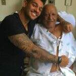 Prima de Lucas Lucco detona cantor após foto com avô em hospital