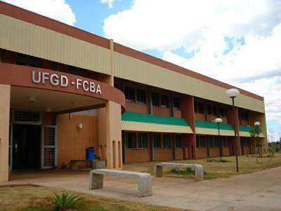 UFGD oferece mais de 300 vagas para cursos de mestrado e doutorado