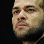 ‘Renovação impossível’ com Barcelona pode levar Daniel Alves para Manchester United