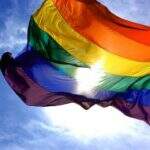 Turistas são levados à delegacia após beijo gay em Olinda