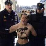 Espanha: ativistas do Femen protestam em frente ao Congresso