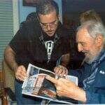 Cuba divulga primeiras fotos de Fidel Castro em seis meses