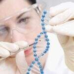 Parlamento britânico aprova reprodução com DNA de 3 pessoas