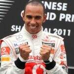 Hamilton passa mal em Barcelona e Mercedes chama piloto da Force India