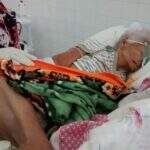 Idosa de 93 anos fica 5 dias à espera de vaga em hospital; Sesau admite falta de leito