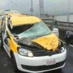 “Sorte estar vivo”, diz taxista atingido por avião em Taiwan