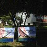 Cunha e Chinaglia espalham cartazes em quadras de deputados