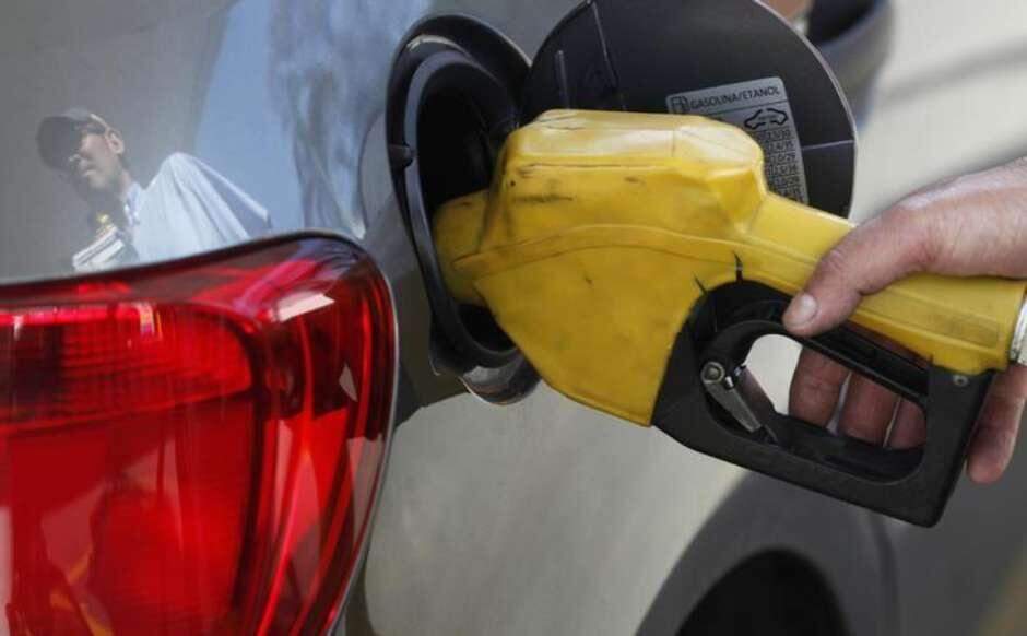 Aumento de imposto sobre combustíveis começa a valer domingo