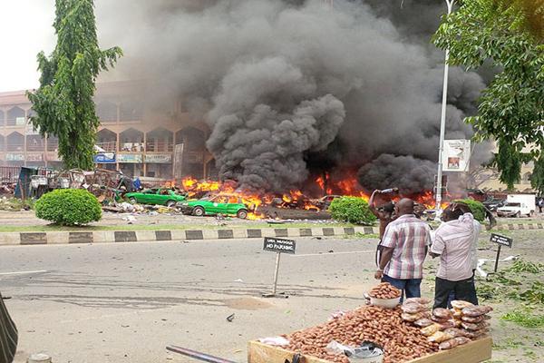 Explosões no centro da Nigéria deixam mais de 40 mortos
