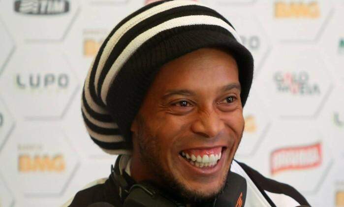 Fluminense acerta com Ronaldinho Gaúcho