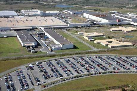 Ford terá parada técnica e férias coletivas nas fábricas do ABC e de Taubaté