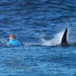 Fanning admite trauma com tubarão, mas descarta deixar o surfe